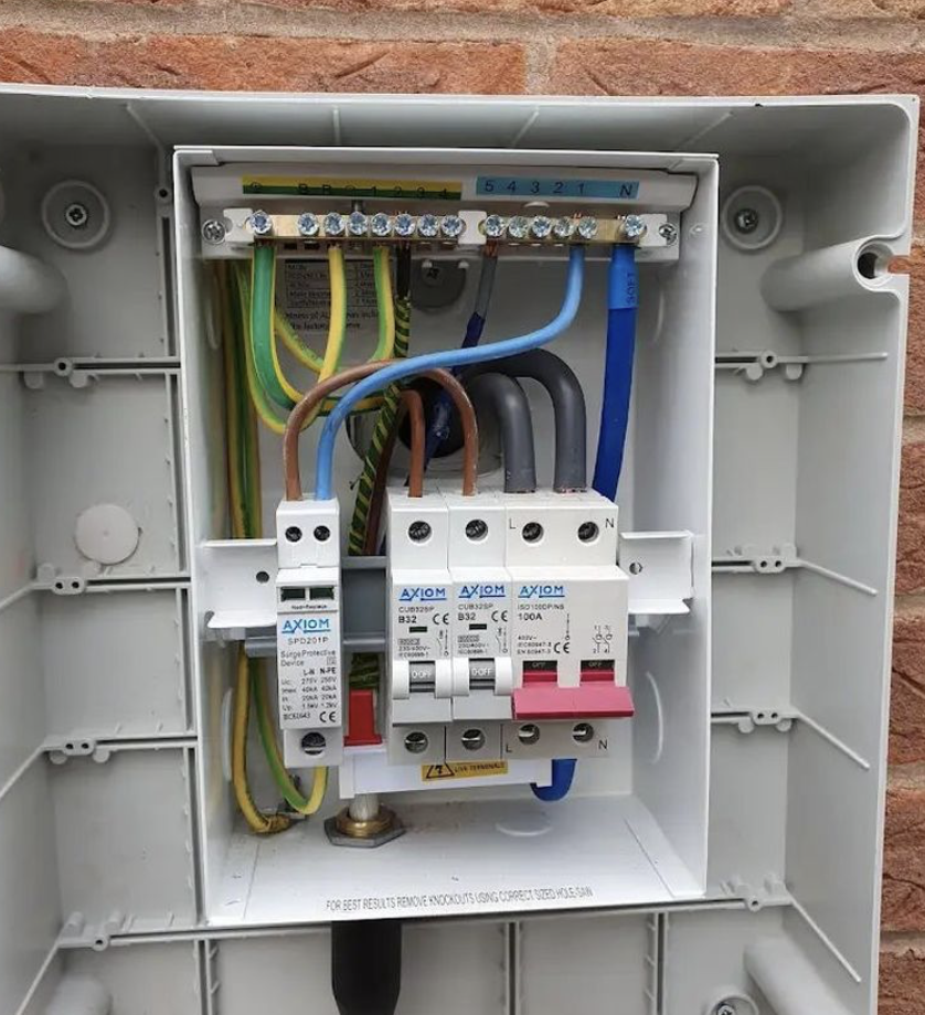 Ask-M Electrical fuse board and consumer unit installation